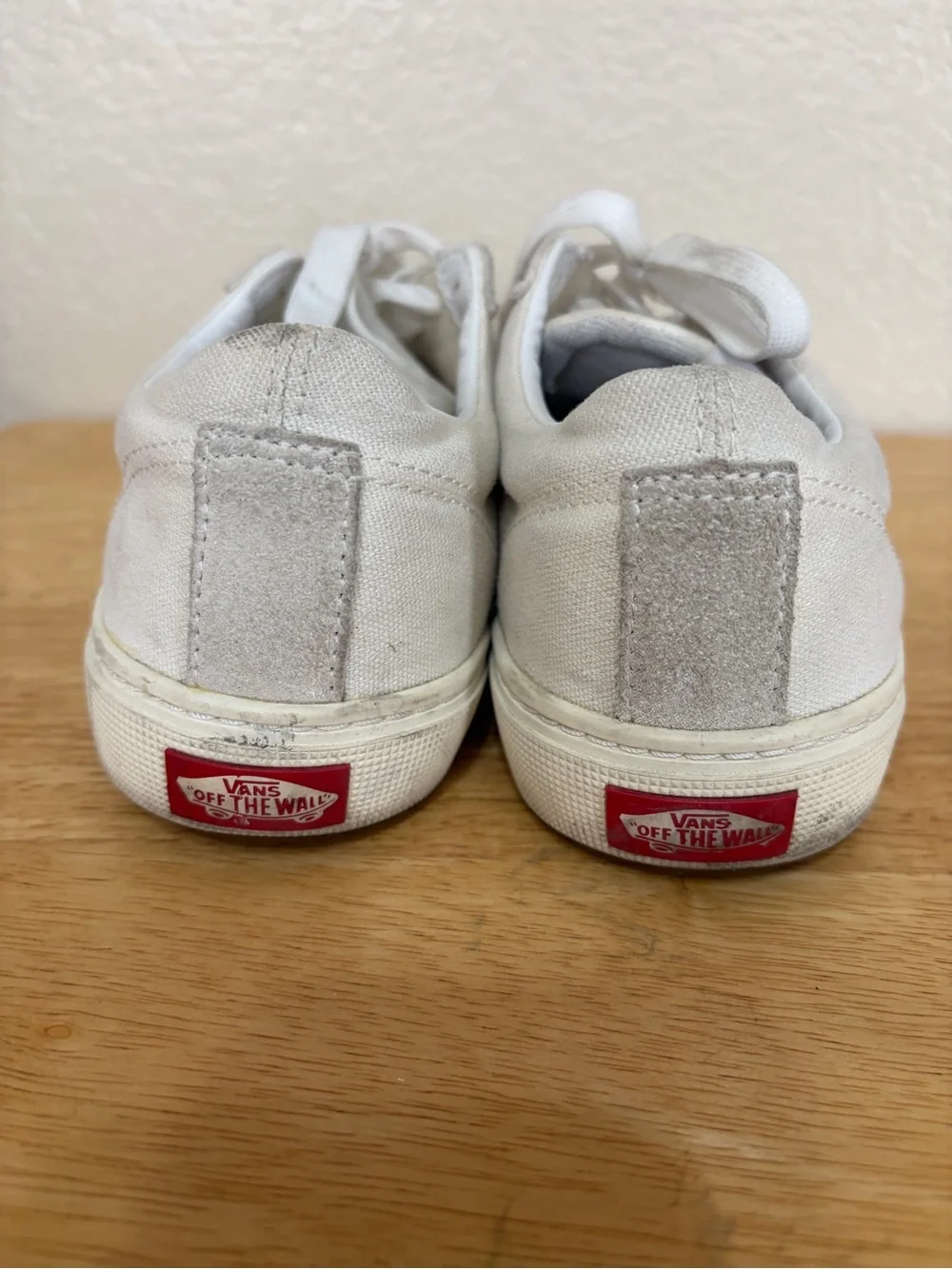 Vans Paradoxxx Unisex Low-Top Sneakers in White Men's 7.5 Women 9